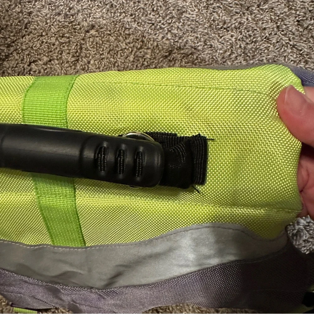 Dog life jacket size medium-Adjustable and rescue handle